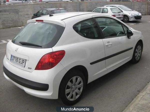 Peugeot 207 CONFORT 1.6 HDI 90CV 3P*AUTO-