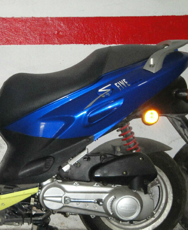 Vendo scooter daelim s-five 50cc