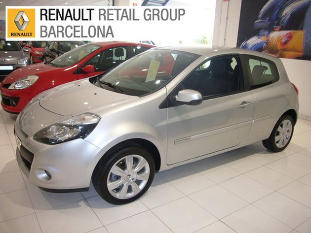 RENAULT CLIO  1.5DCI TOM TOM EDITION 85