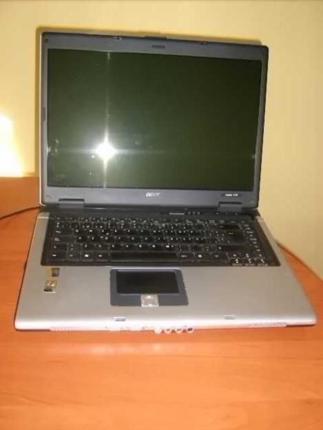 SE vende portatil Acer Aspire economico y en buen estado