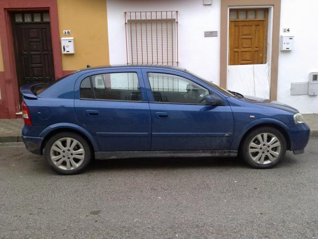 VENDO OPEL ASTRA DIESEL 5 PUERTAS 100CV 200DTI