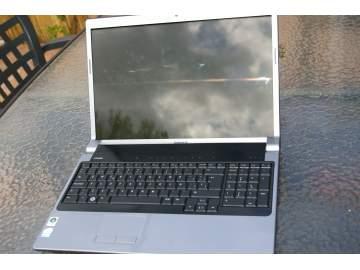 Vendo portátil Dell Studio modelo 1737