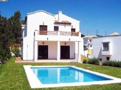 Chalet con 5 dormitorios se vende en Mijas Costa, Costa del Sol