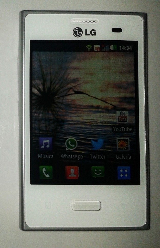 Vendo movil lg optimos l3 e400 blanco totalmente nuevo.