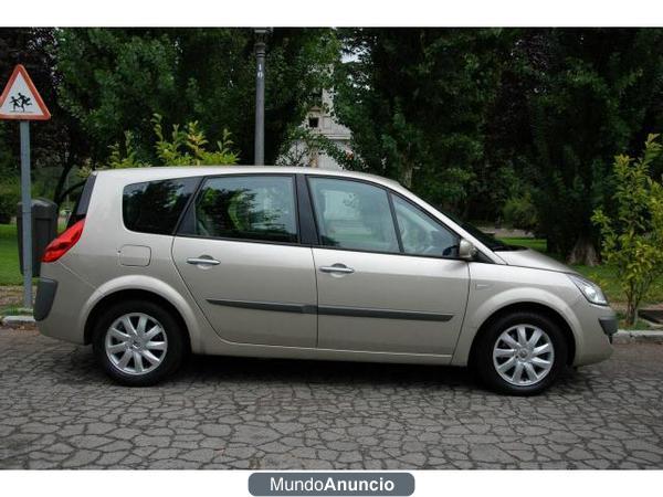 RENAULT Grand Scenic Privilege 7 plazas 2.0dCi Aut