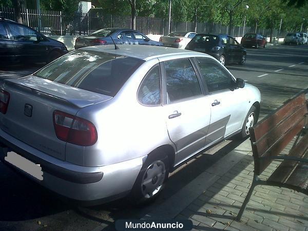 SEAT -CORDOBA AÑO 2000 SOLAMENTE X 2.000 EUROS MOTIVOS MUDANAZA A OTRO PAÌS