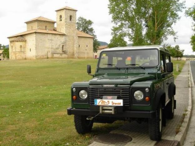 Comprar Land Rover Defender Td5 3p '02 en Vitoria