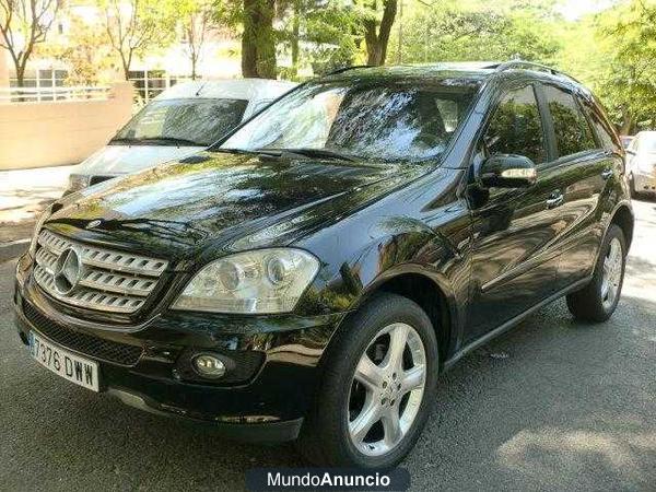 Mercedes-Benz 280 ML CDI, NEGRO MUY BONITO