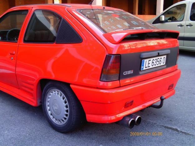 SE VENDE DESPIEZE DE KADETT GSI 8V CON COLECTORES DIRECCION ASISTIDA ELEVALUNAS