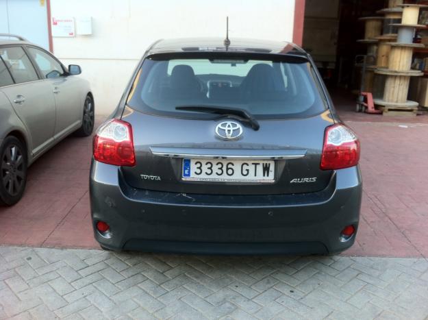 Toyota auris active 2.0 d4d diesel