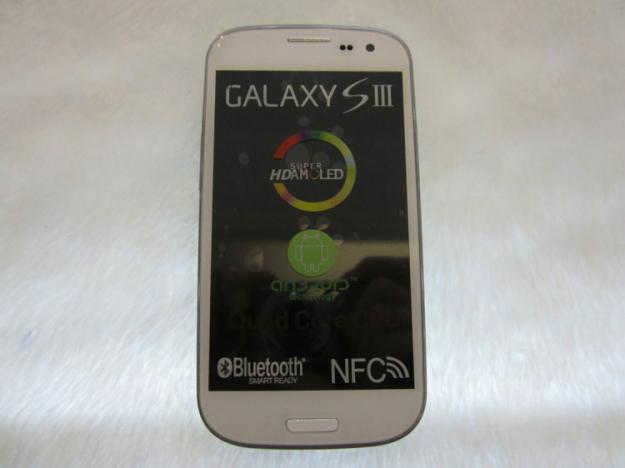 Clon S3 perfecto con logos Samsung-GT-i9300 Android 4. 0 MTK6575 Single Sim card 4. 7 inch