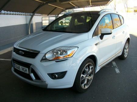 Ford Kuga BAQUEIRA BERET 4X4 en Madrid