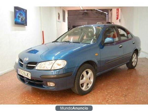 Nissan Almera 2.2 Di Luxury 4P  110CV