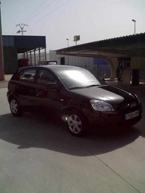 se vende kia rio