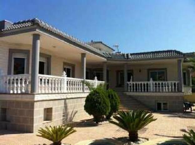 Chalet en venta en Alfàs del Pi (l'), Alicante (Costa Blanca)