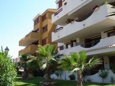 Apartamento con 2 dormitorios se vende en Punta Prima, Costa Blanca