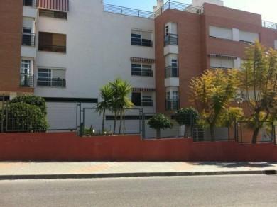 Apartamento con 3 dormitorios se vende en Malaga, Costa del Sol