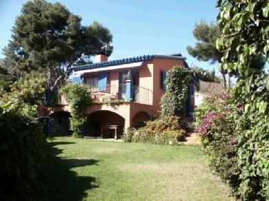 Chalet con 3 dormitorios se vende en Benalmadena Costa, Costa del Sol