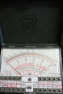 Multimetro analogico Supertester 680R de ICE MILANO (Italy) año 1969