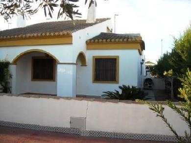 Chalet pareado con 3 dormitorios se vende en Torre de La Horadada, Costa Blanca