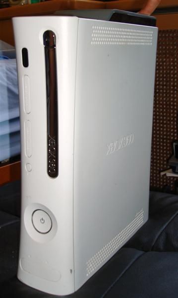 Xbox 360 con tres luces rojas