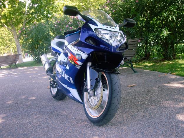 suzuki gsx 600r