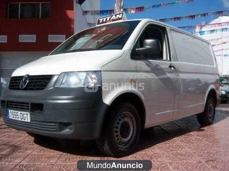 Volkswagen Transporter SHUTTLE 2.5TDI 174CV CORTA 3.