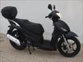 VENDO SCOOTER 125 CC, NUEVA o CAMBIO POR SCOOTER SUPERIOR Y DOY $$$