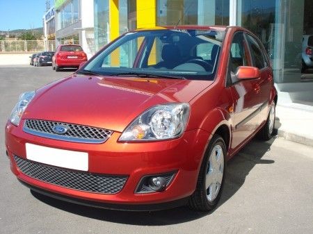 FORD FIESTA 1.4 TDCI GHIA - Malaga