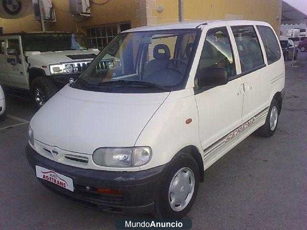 Nissan Serena 2.3D LX 8pl.