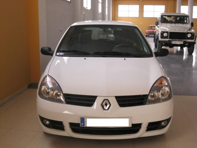 RENAULT CLIO 1.5 DCI Campus