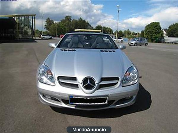 2004 Mercedes-Benz SLK 200