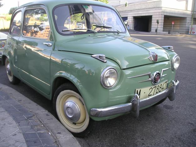 SEAT 600 N