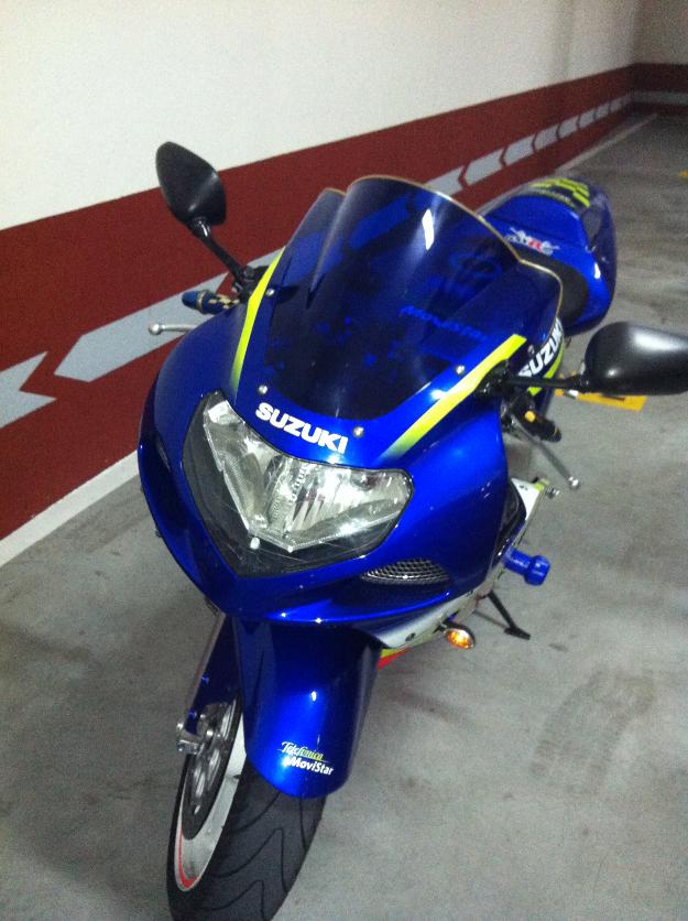 Suzuki gsxr 600 edicion limitada movistar