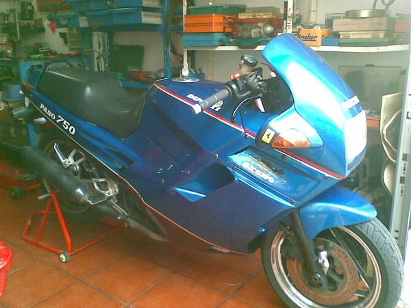 DUCATI PASO 750 .REVISADA ITV Y SEGURO.3900 EUROS