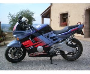 HONDA CBR 600 F