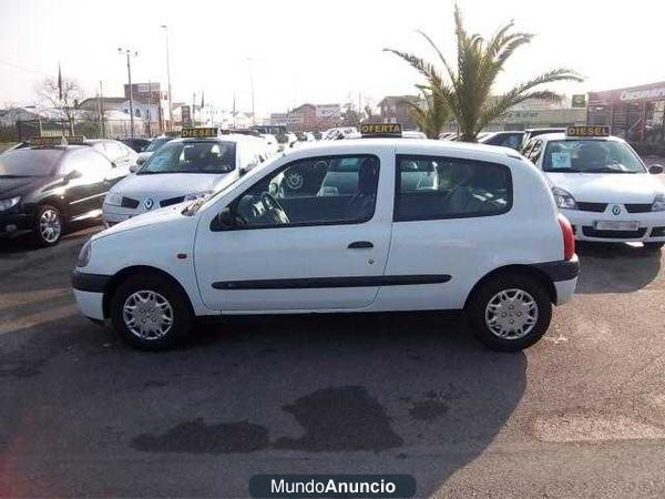 Renault Clio 1.9D RN