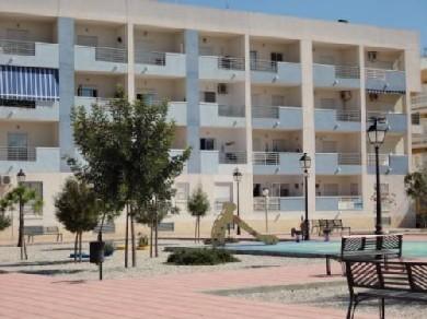 Apartamento con 2 dormitorios se vende en Almoradi, Vega Baja Torrevieja