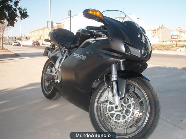 DUCATI 749 DARK