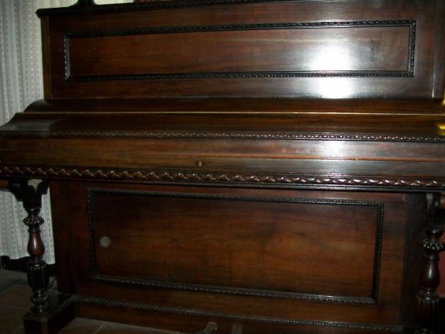 Piano frances antiguo de  1855, henry herz medalla d honor