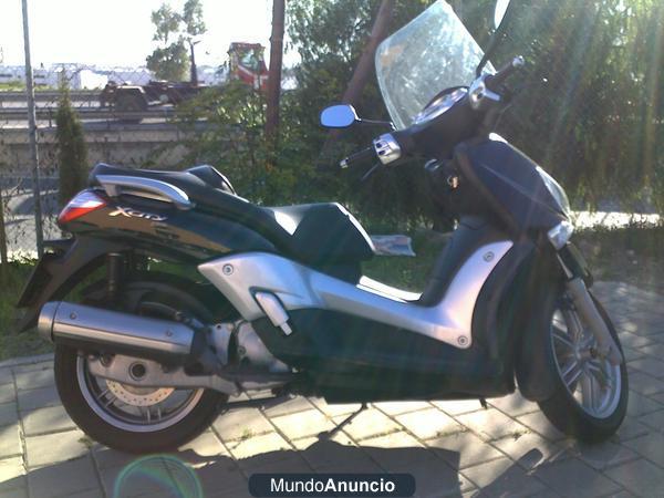 yamaha 125 x-city por coche