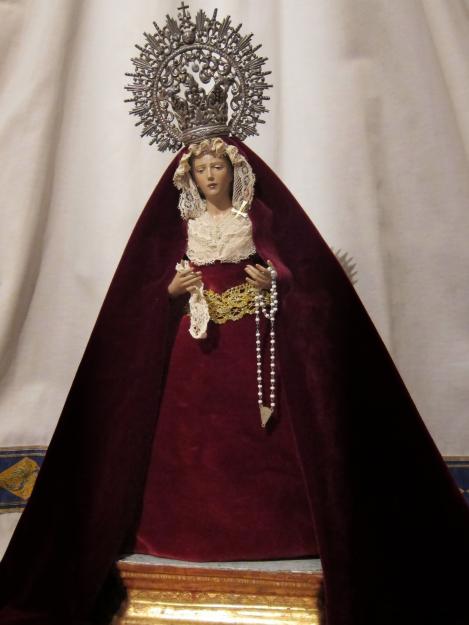 Preciosa virgen dolorosa de semana santa de 32 cm, completamente vestida