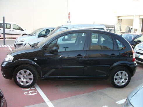 Volkswagen Polo SPORT 1.6TDI 90CV  MANUAL.NEGRO PROFUNDO.TELA BEIGE.NUEVO.STOC