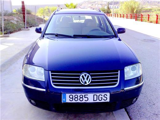 2002 VOLKSWAGEN Passat Variant 1.9 TDi 5p 130cv