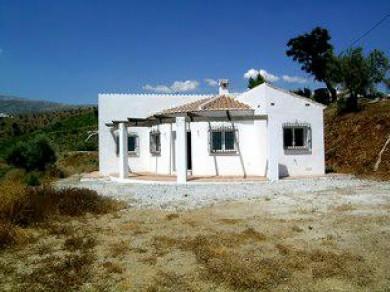 Chalet con 3 dormitorios se vende en Canillas De Albaida, Axarquia