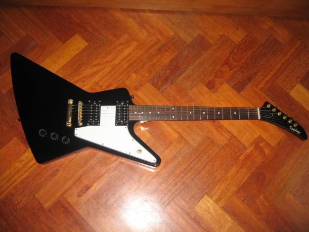 Se vende epiphone explorer en A Coruña