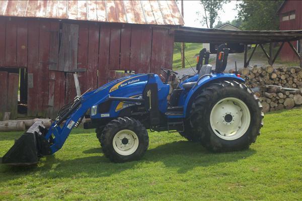 2008 New Holland T2420 Tractor