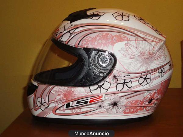 Precioso casco de moto rosa para chica. NUEVO!