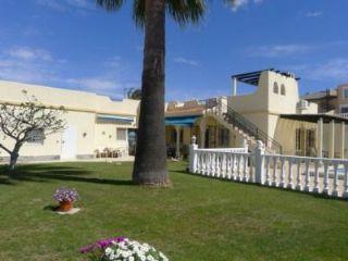 Chalet en venta en Torrevieja, Alicante (Costa Blanca)