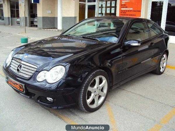 Mercedes-Benz Clase C C 200 CDI SPORTCOUPE SPORT ED